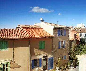Lourmarin village with its Renaissance castle