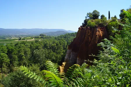 Roussillon village with its distinctive red cliffs